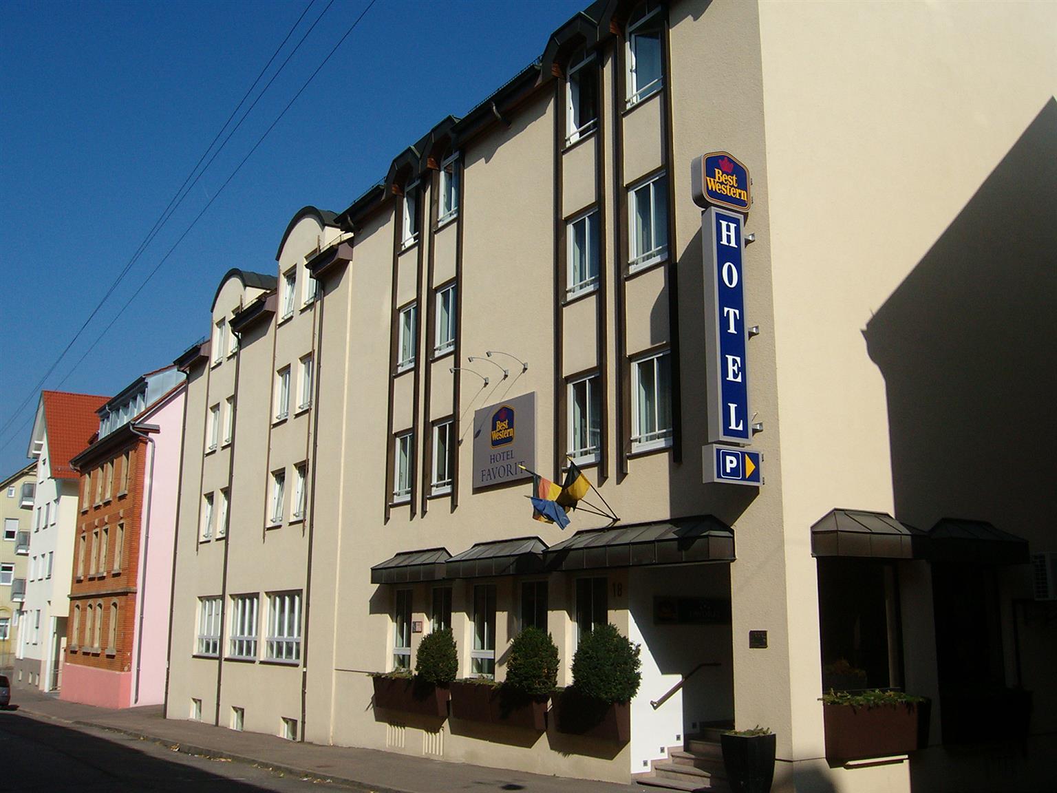 Best Western Hotel Favorit لودفيغسبرغ المظهر الخارجي الصورة