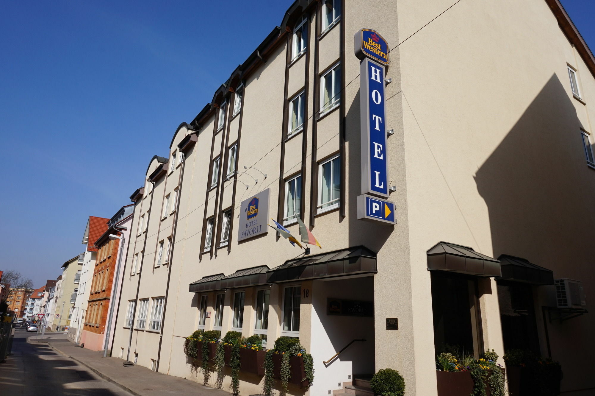 Best Western Hotel Favorit لودفيغسبرغ المظهر الخارجي الصورة